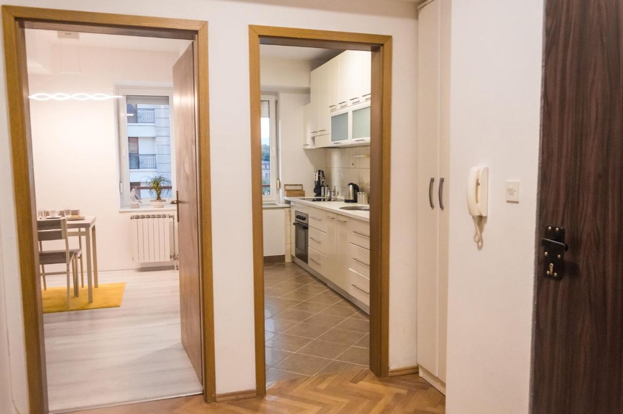 Aatma Apartment Skopje Eksteriør billede