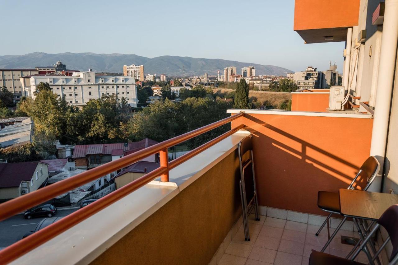 Aatma Apartment Skopje Eksteriør billede